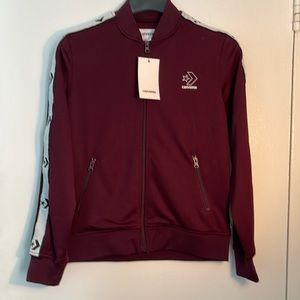 Converse Star Chevron Jacket . Color Burgundy Size S*